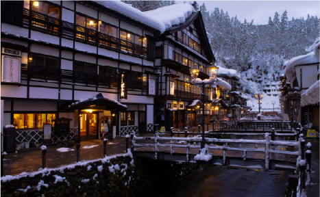 銀山温泉